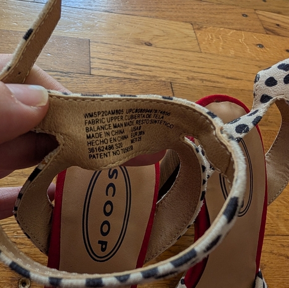 Scoop Retro Polka Dot Peep Toe Heels - Picture 6 of 9